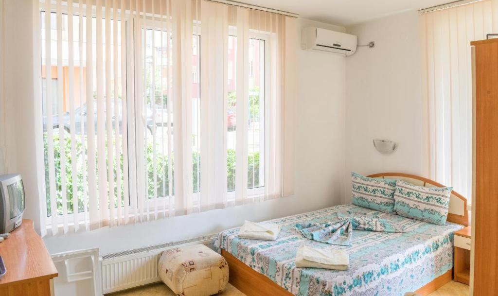Guest House Eos Sozopol Ngoại thất bức ảnh